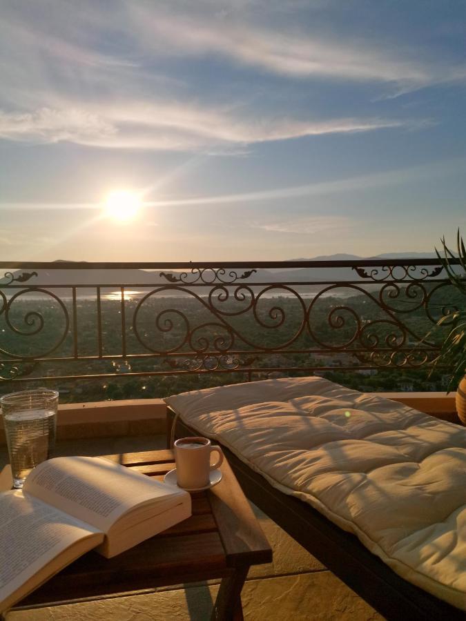 Holiday home Aquilina Apolpaina