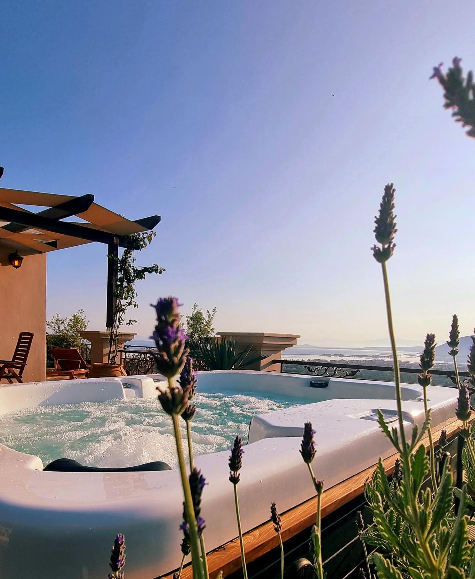Aquilina Holiday home Apolpaina